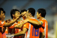 2011中超积分,冠军争夺战激烈上演